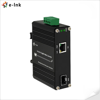 เครื่องแปลงสื่อ PoE อุตสาหกรรม 100 1000BASE-X SFP ถึง 10 100 1000BASE-T 802.3at 30W