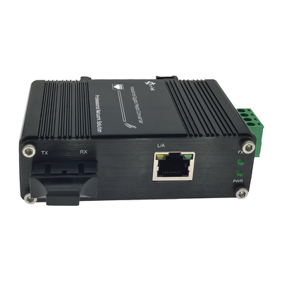 มินิ อินดัสเตรียล 10/100Base-T เป็น 100Base-FX Media Converter